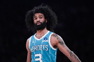 奥康纳：科比&middot;怀特能扛起控卫职责 新赛季他能够打进全明星